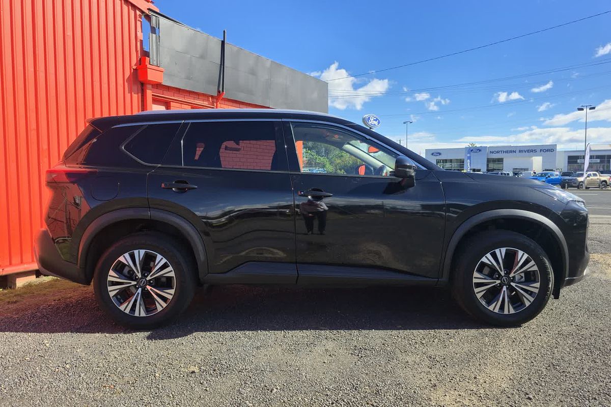 2023 Nissan X-TRAIL ST-L T33
