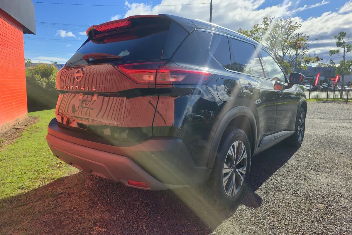 2023 Nissan X-TRAIL ST-L T33
