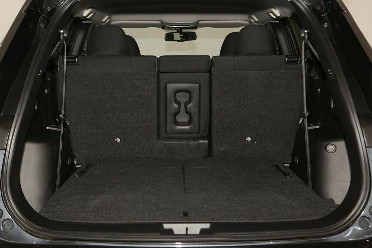2024 Mitsubishi Outlander LS ZM