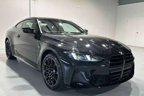2025 BMW M4  G82 LCI