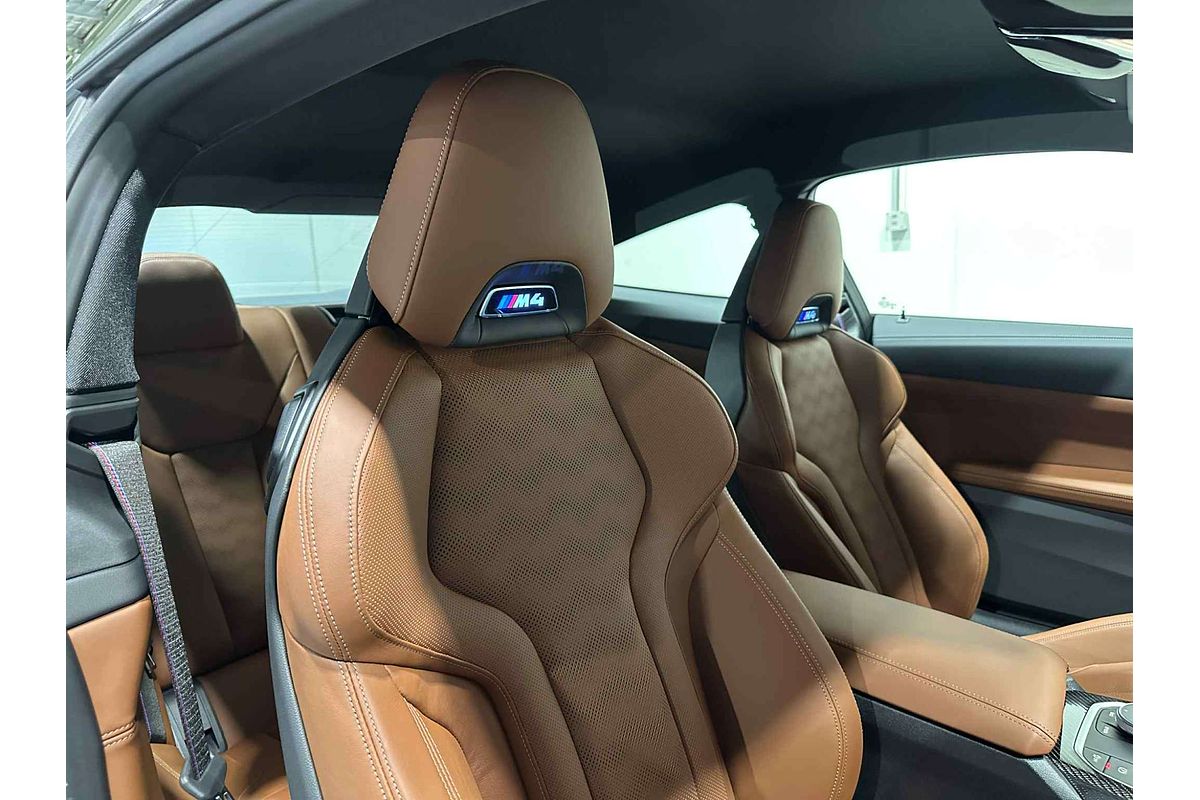 2025 BMW M4  G82 LCI