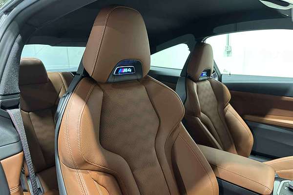 2025 BMW M4  G82 LCI
