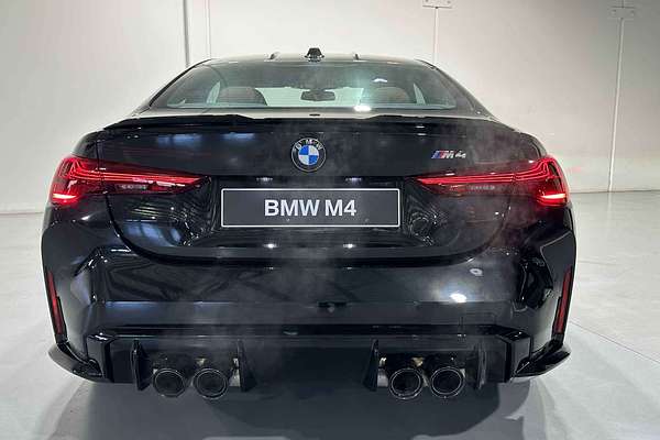 2025 BMW M4  G82 LCI