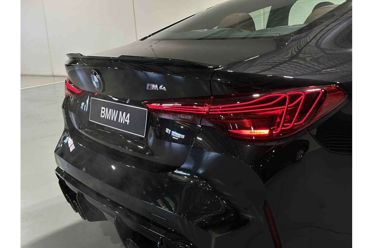 2025 BMW M4  G82 LCI
