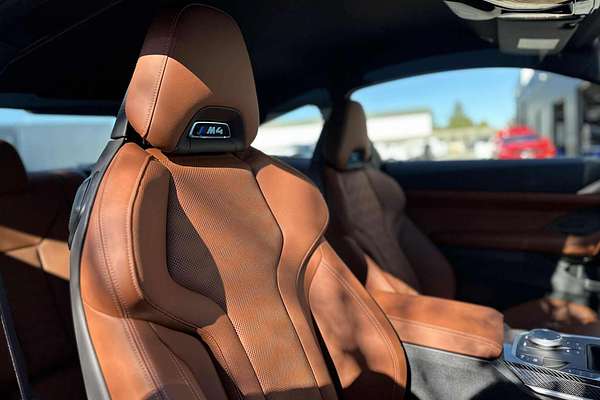 2025 BMW M4  G82 LCI