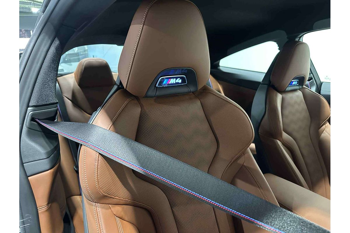 2025 BMW M4  G82 LCI
