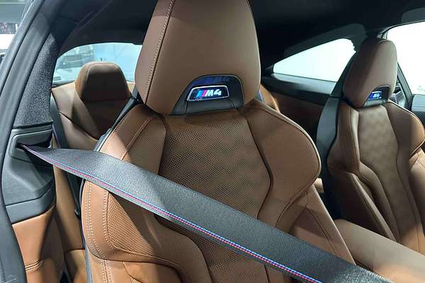 2025 BMW M4  G82 LCI
