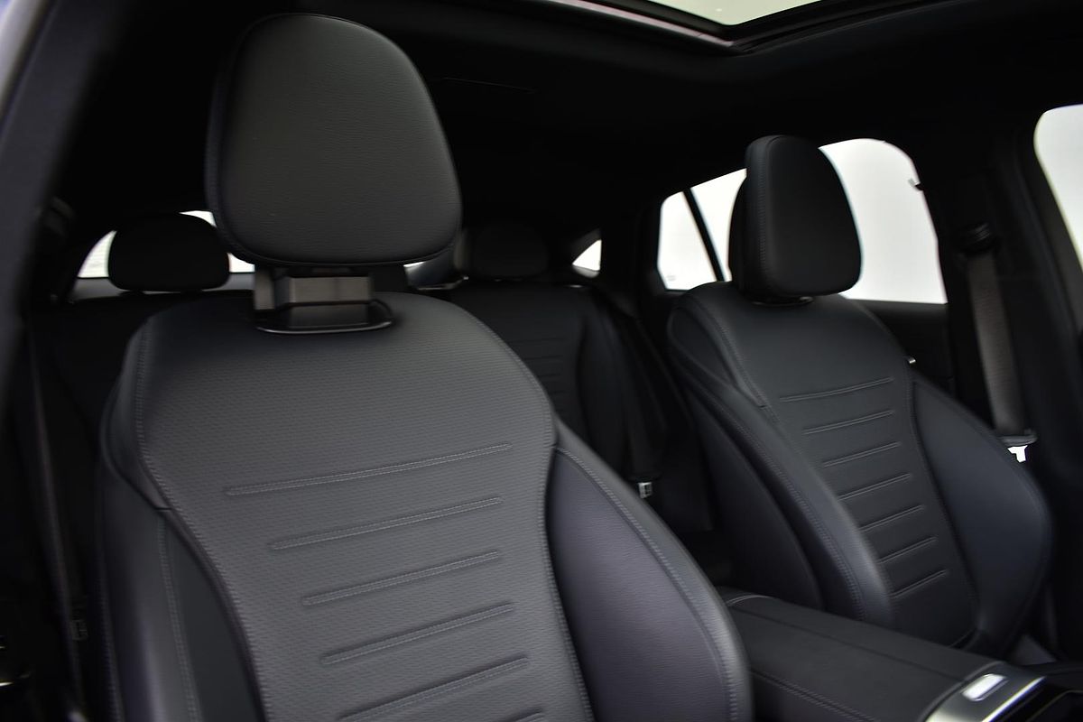 2024 Mercedes-Benz GLC-Class GLC300 C254