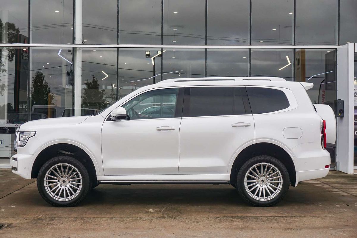 2024 GWM Tank 500 Ultra Hybrid P03