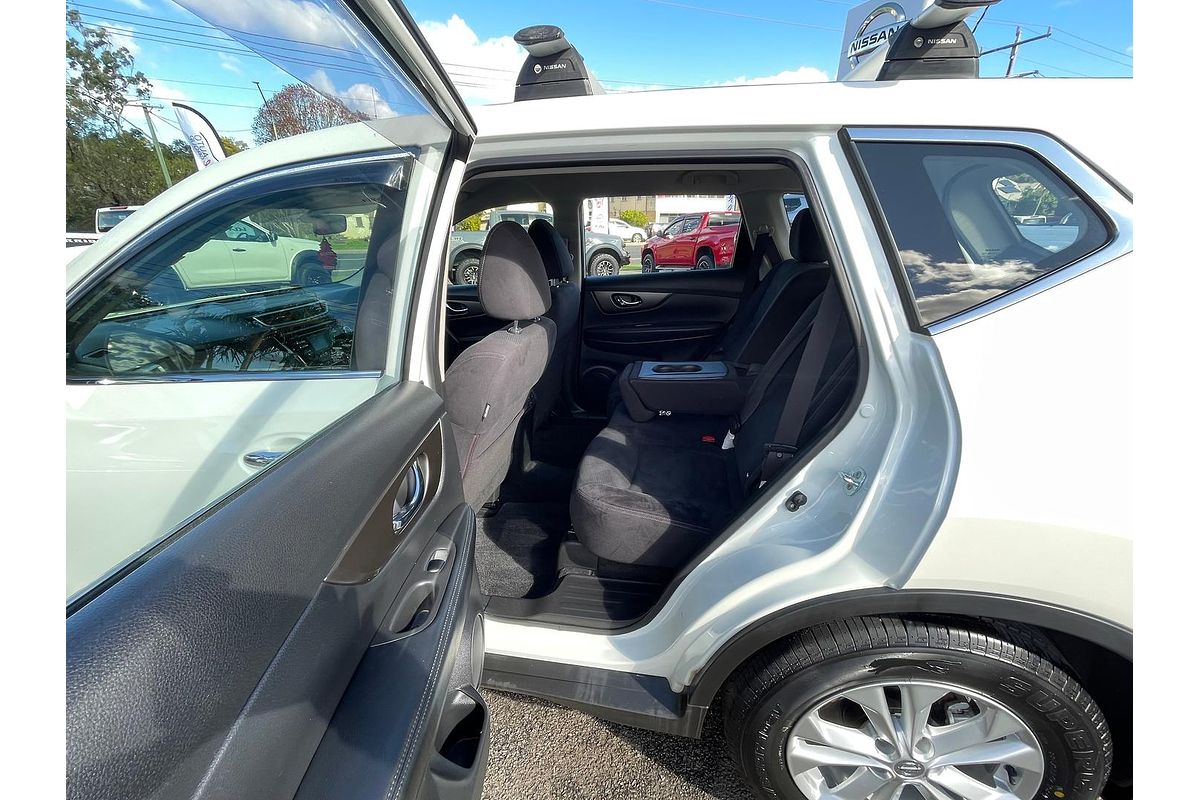 2014 Nissan X-TRAIL ST T32