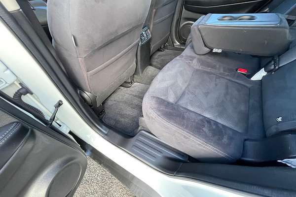 2014 Nissan X-TRAIL ST T32