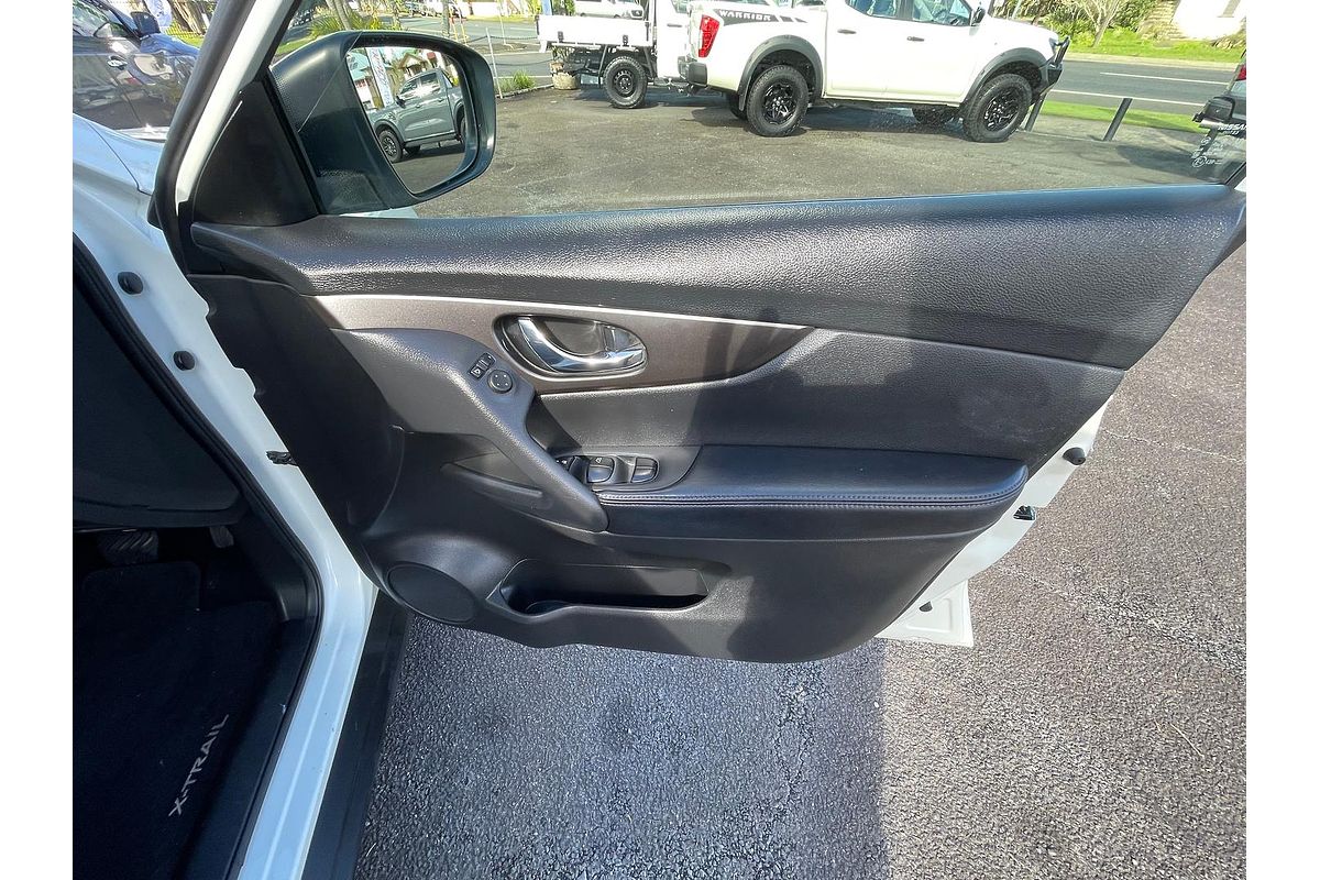 2014 Nissan X-TRAIL ST T32