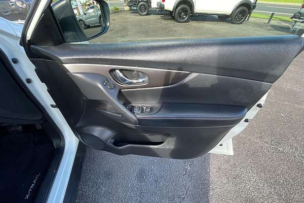 2014 Nissan X-TRAIL ST T32
