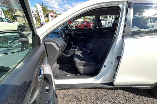 2014 Nissan X-TRAIL ST T32