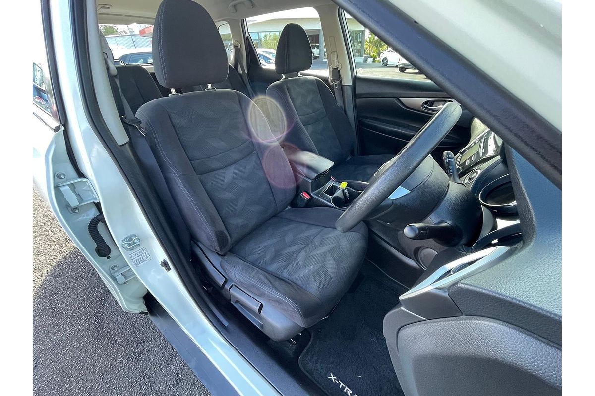 2014 Nissan X-TRAIL ST T32