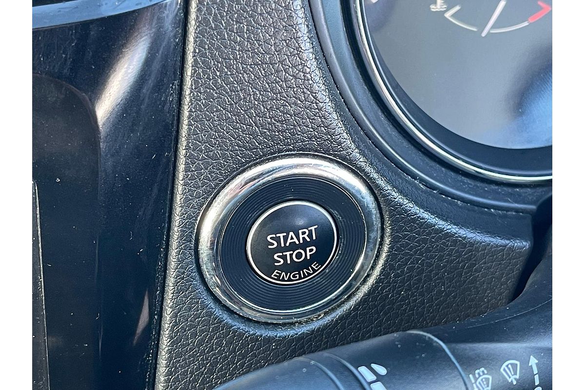 2014 Nissan X-TRAIL ST T32