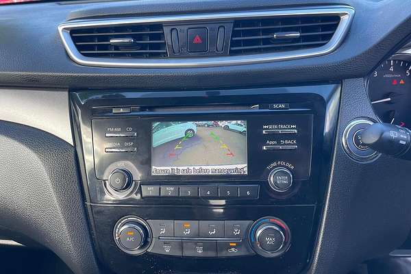 2014 Nissan X-TRAIL ST T32