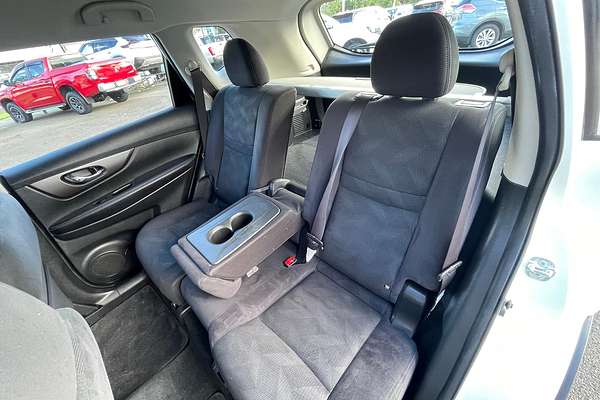 2014 Nissan X-TRAIL ST T32
