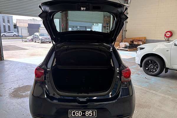 2023 Mazda 2 G15 Pure DJ Series