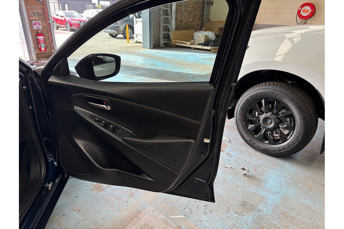 2023 Mazda 2 G15 Pure DJ Series