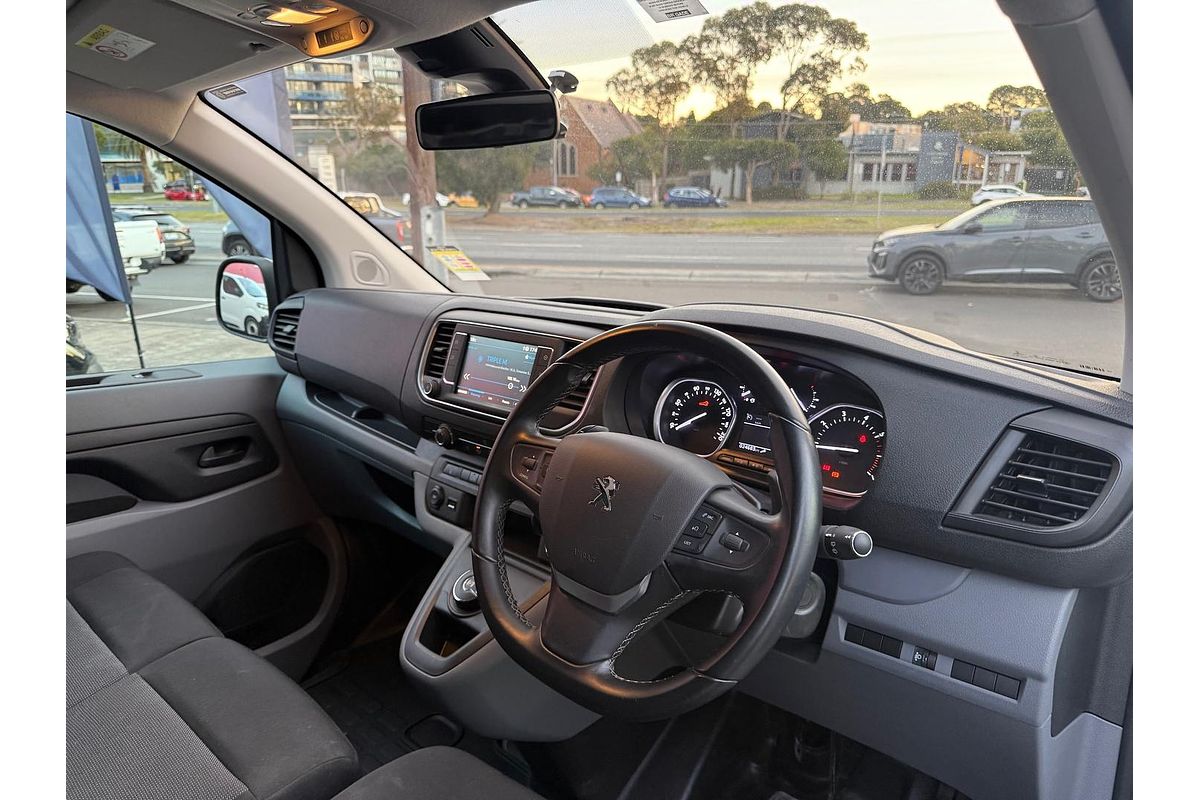 2022 Peugeot Expert Premium K0 SWB