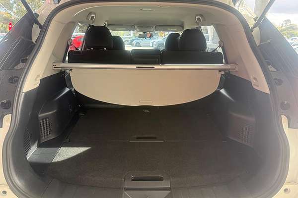 2022 Nissan X-TRAIL ST T32