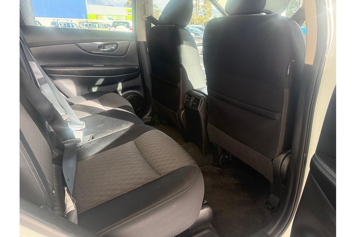2022 Nissan X-TRAIL ST T32