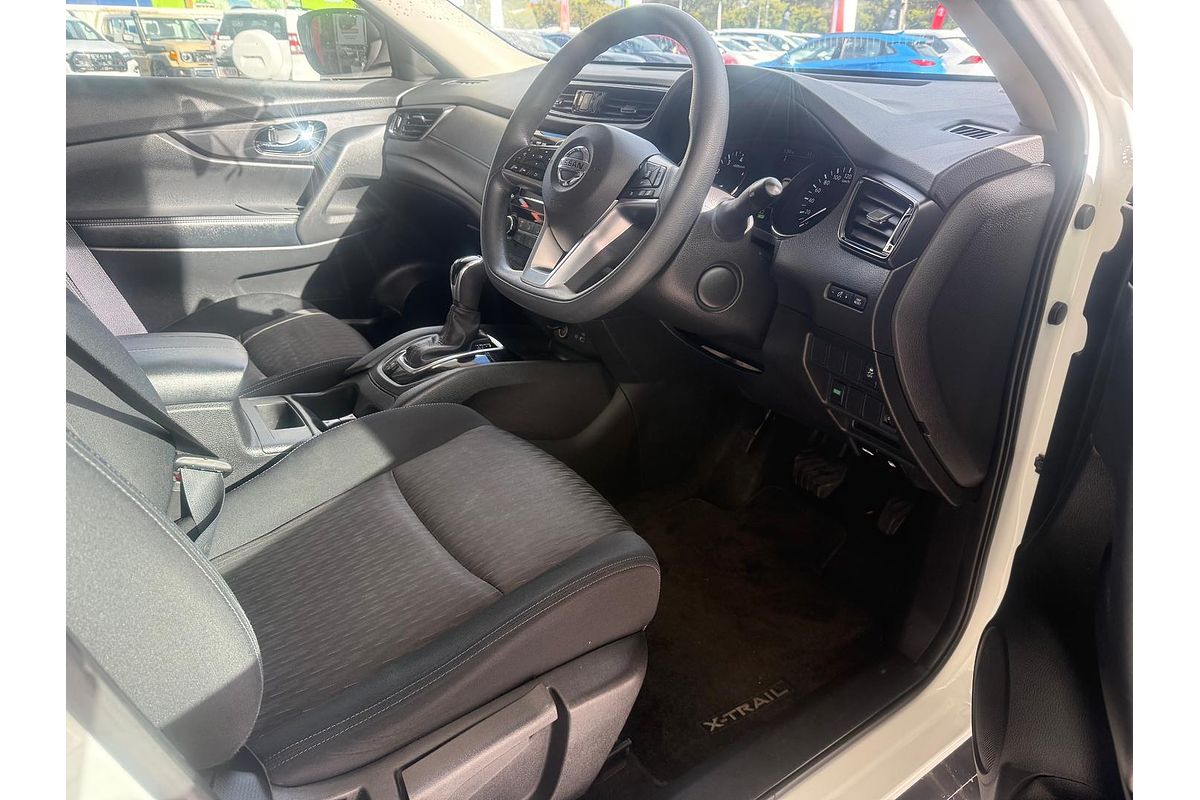 2022 Nissan X-TRAIL ST T32
