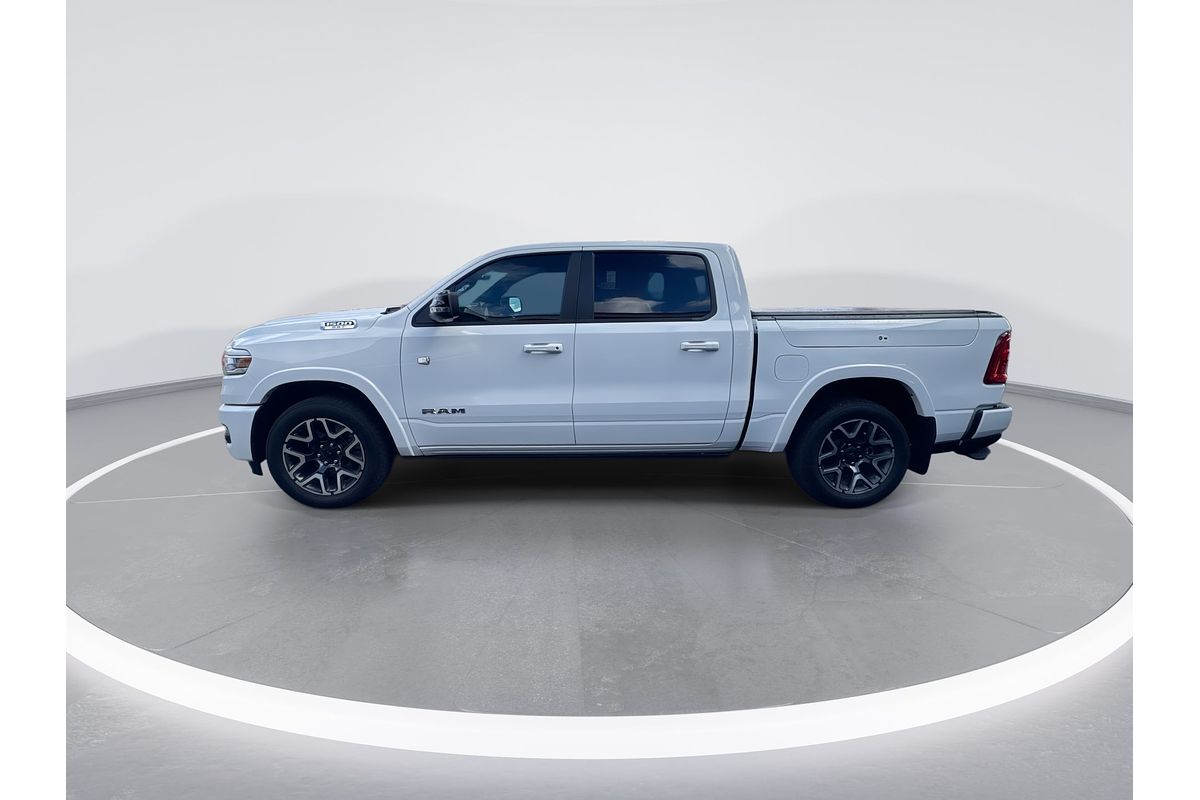2025 RAM 1500 Laramie Sport Hurricane SO RamBox DT 4X4 SWB