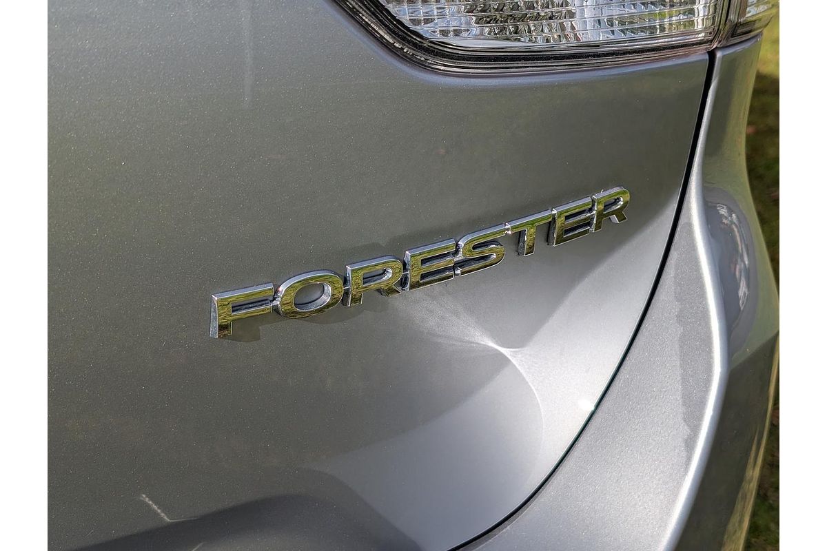 2024 Subaru Forester 2.5i-S S5