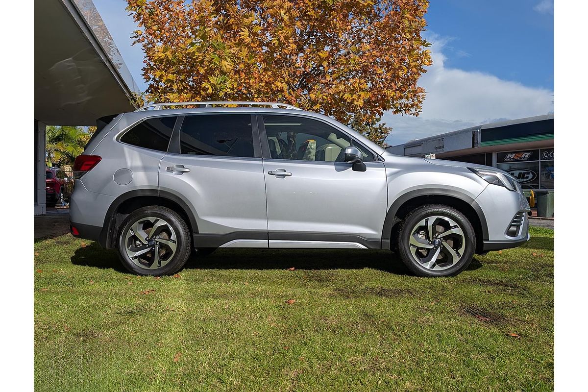 2024 Subaru Forester 2.5i-S S5