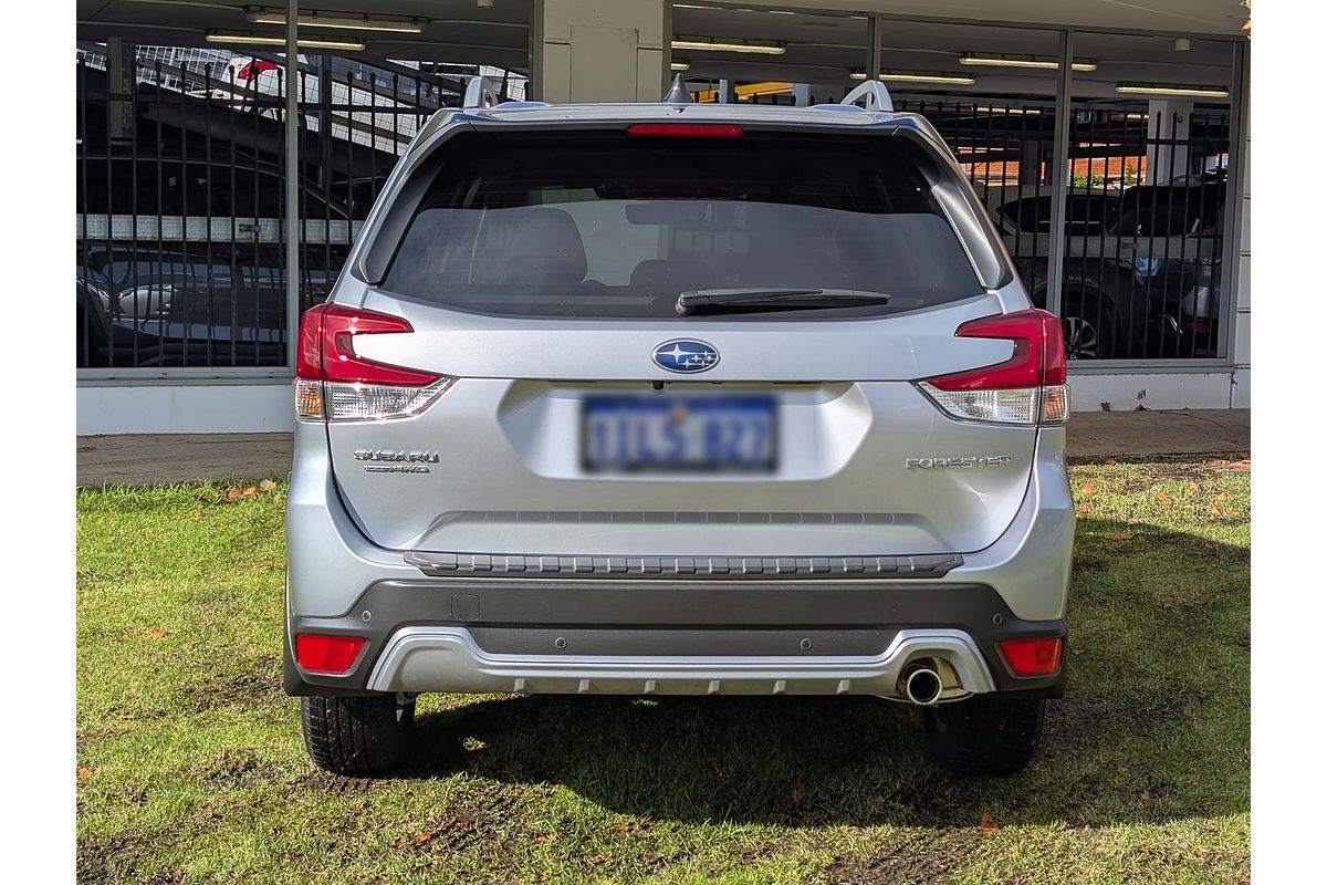 2024 Subaru Forester 2.5i-S S5