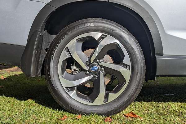 2024 Subaru Forester 2.5i-S S5