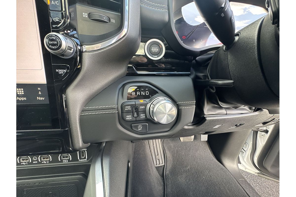 2025 RAM 1500 Laramie Sport Hurricane SO RamBox DT 4X4 SWB