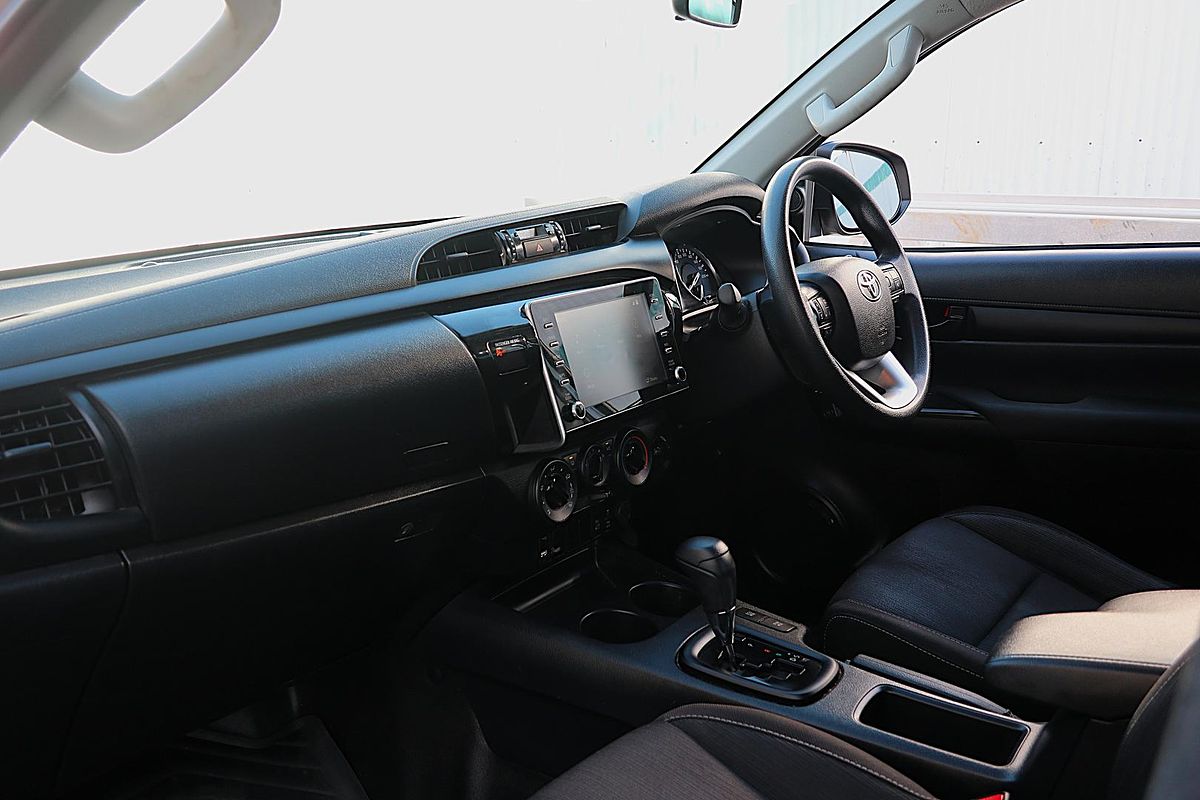 2021 Toyota Hilux SR GUN126R 4X4