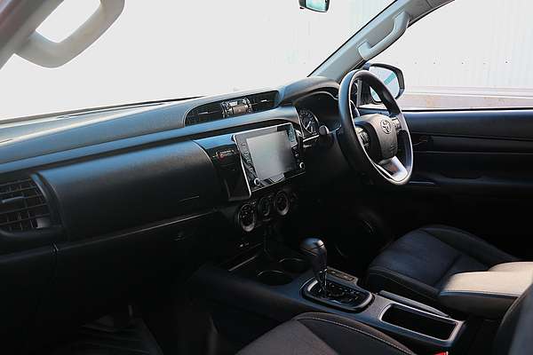 2021 Toyota Hilux SR GUN126R 4X4
