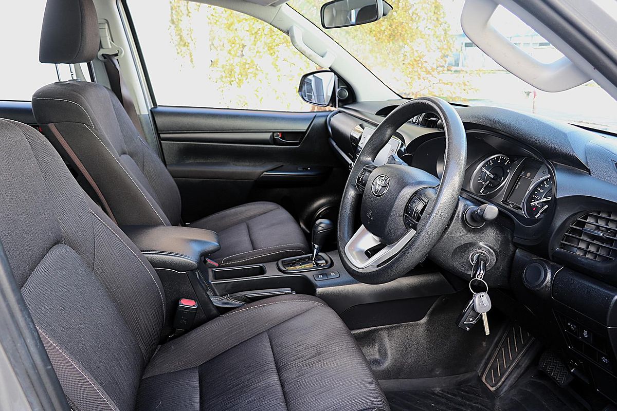2021 Toyota Hilux SR GUN126R 4X4