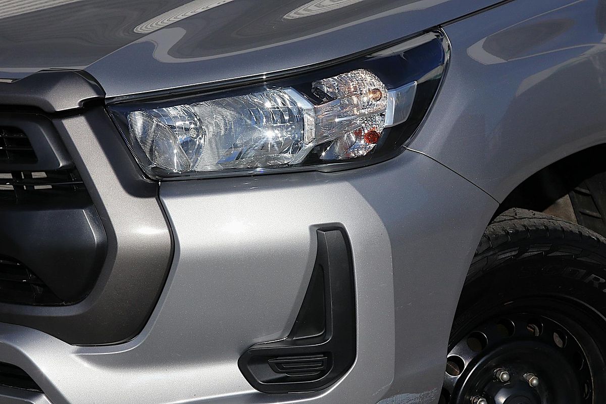 2021 Toyota Hilux SR GUN126R 4X4