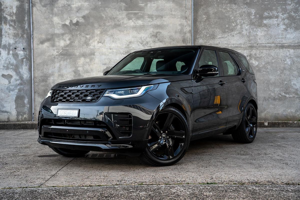 2025 Land Rover Discovery D350 Dynamic SE Series 5