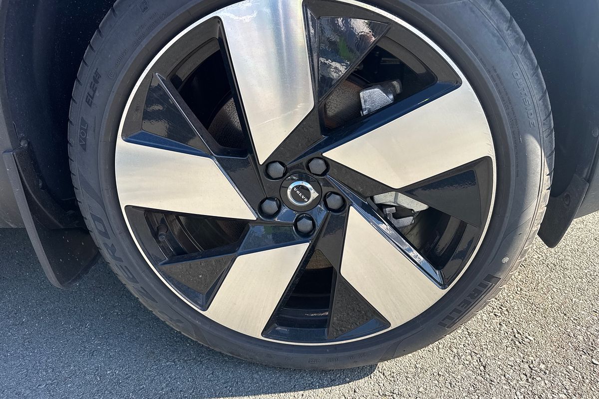 2023 Volvo C40 Recharge Twin