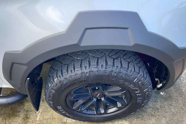 2024 Isuzu D-MAX BLADE 4X4