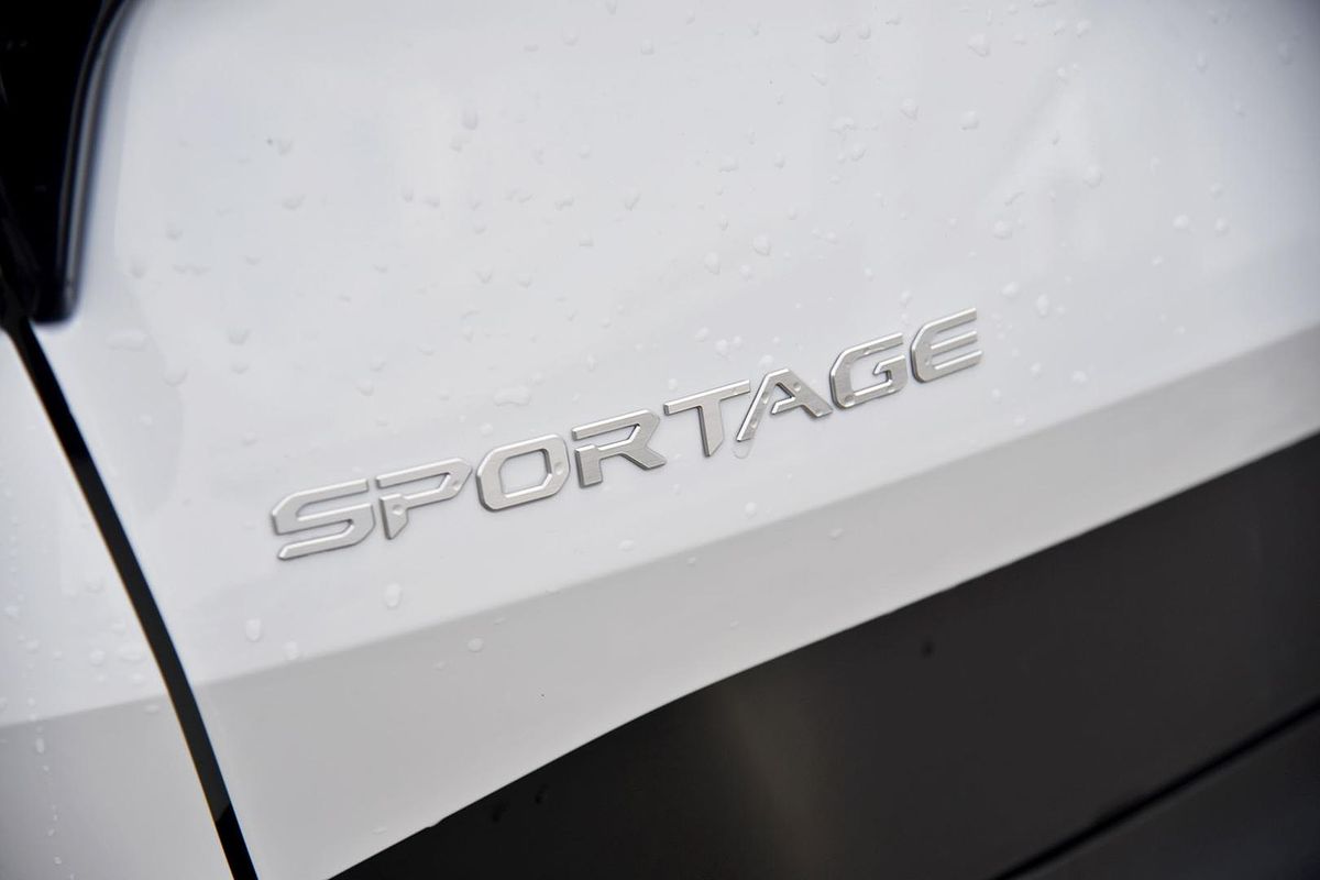 2022 Kia Sportage S NQ5
