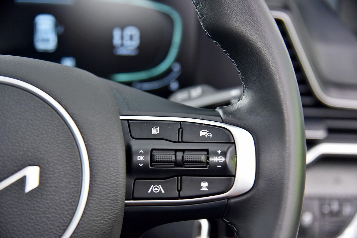 2022 Kia Sportage S NQ5