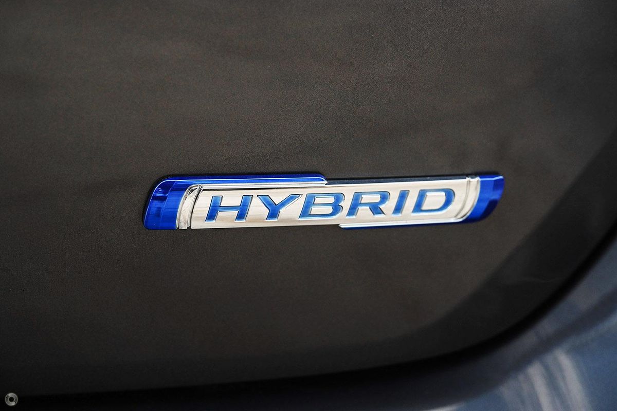 2025 Suzuki Swift Hybrid GLX UZ