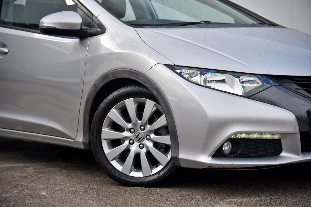 2013 Honda Civic VTi-L 9th Gen
