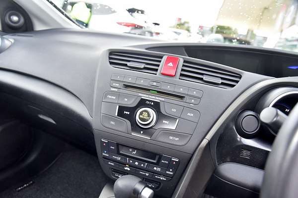 2013 Honda Civic VTi-L 9th Gen