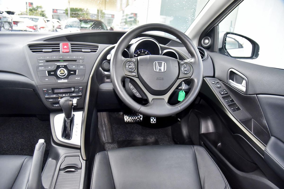 2013 Honda Civic VTi-L 9th Gen
