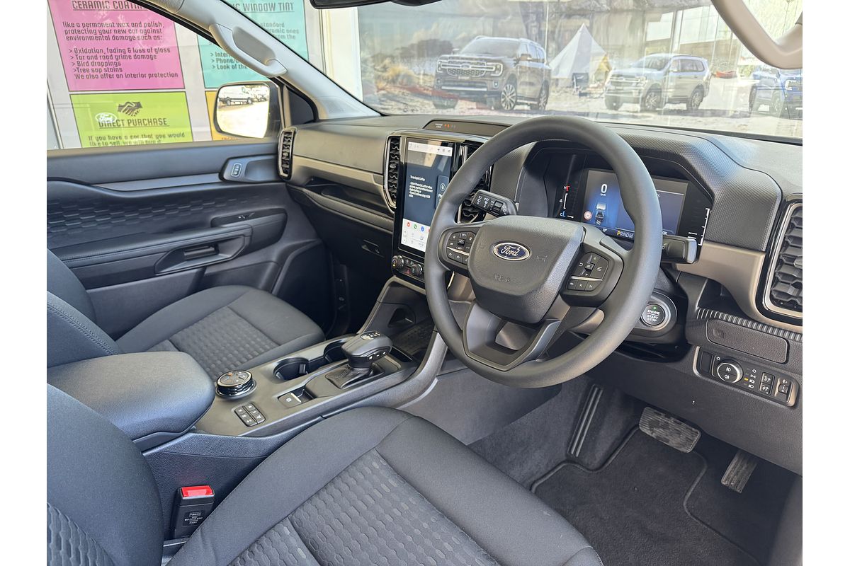 2024 Ford Everest Ambiente 2.0L