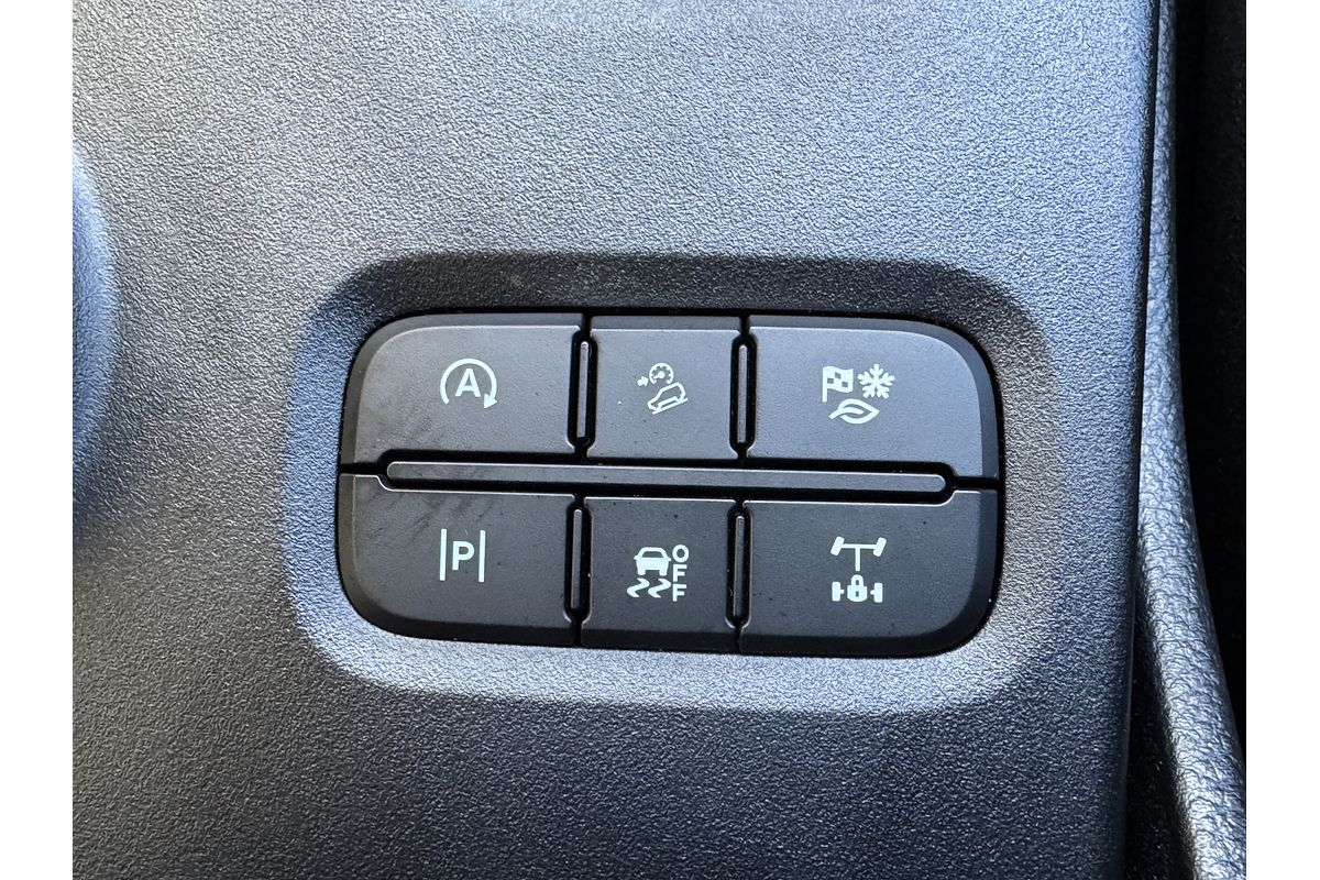 2024 Ford Everest Ambiente 2.0L