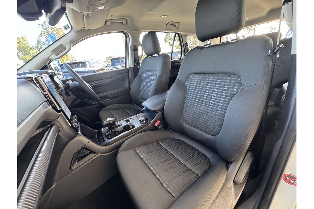 2024 Ford Everest Ambiente 2.0L